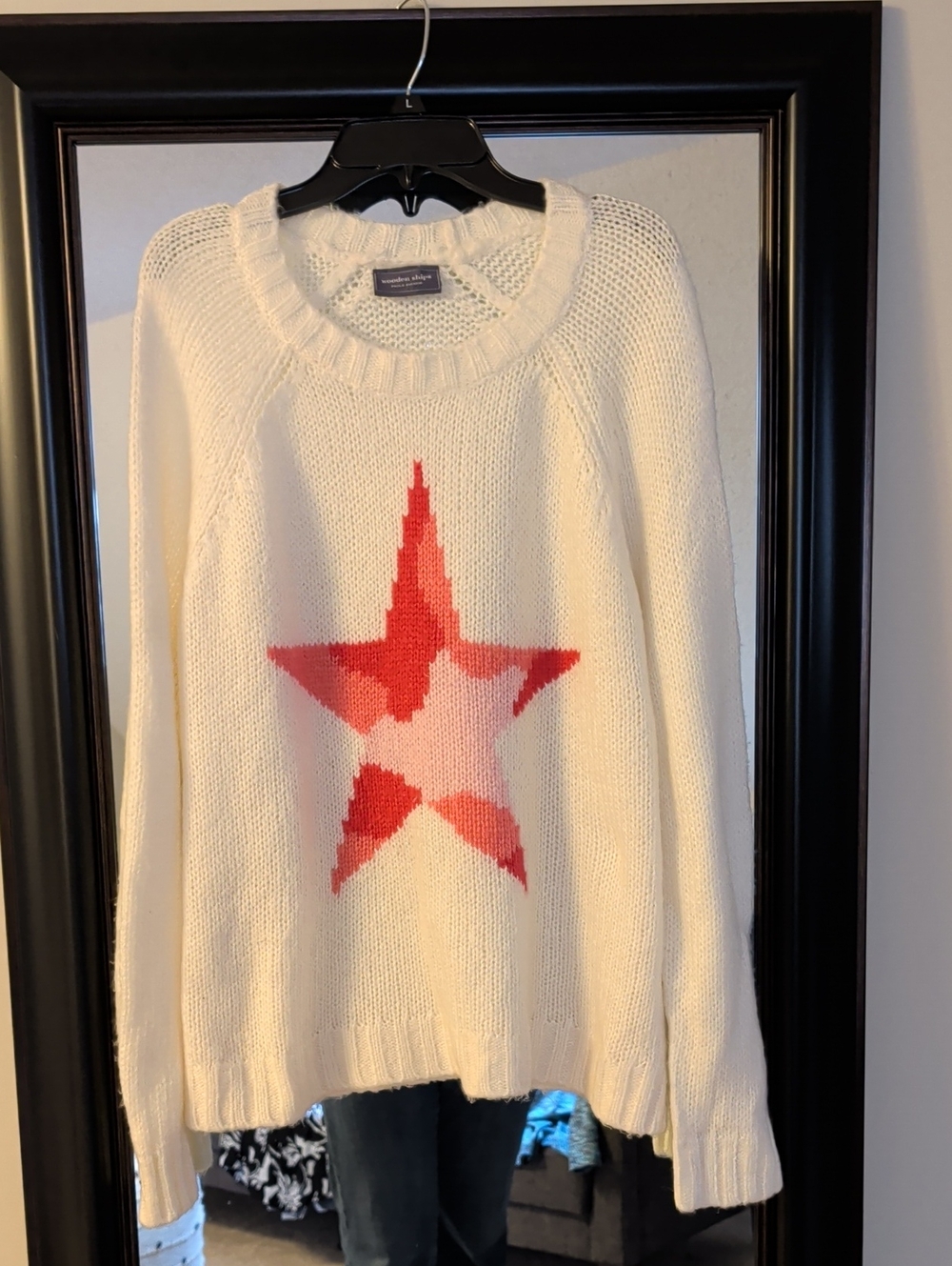 Wooden Ships Cream Knit Crewneck Sweater with Red and Pink Star